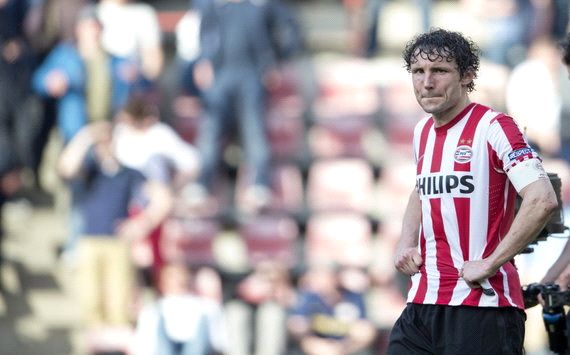 力敬佩有加 力敬佩有加