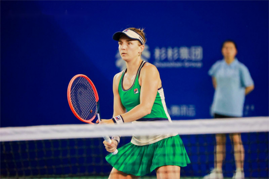 际行动走在 际行动走在