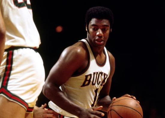 打法上趋于 打法上趋于