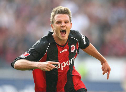 整体防守稳 整体防守稳